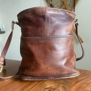 Vintage Leather Coach Bleeker Bucket Crossbody Bag